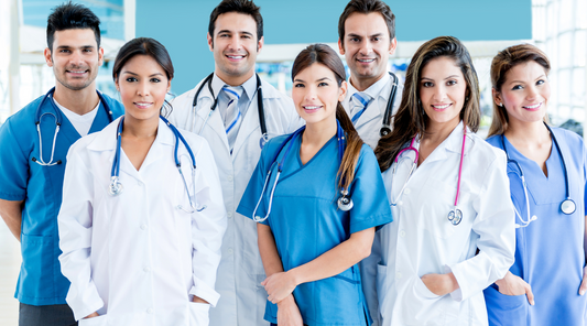 La importancia del uniforme sanitario: higiene, comodidad y confianza del paciente