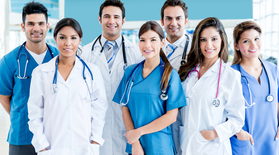 La importancia del uniforme sanitario: higiene, comodidad y confianza del paciente